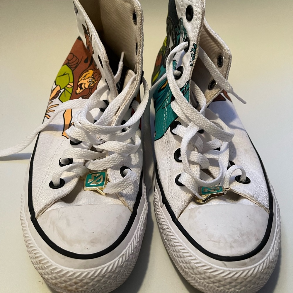 Scooby doo converse